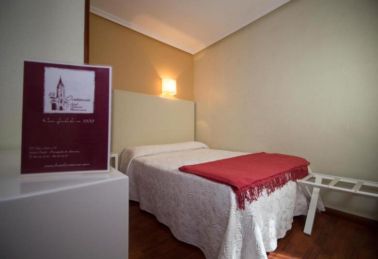 Hotel Ovetense