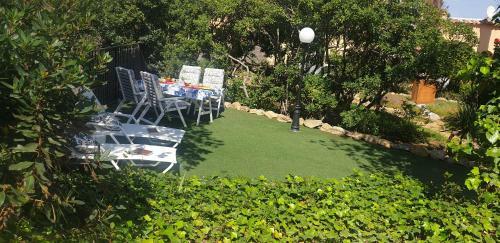 Apartamento Con Jard�n A 11 Metros de La Playa. Cg.