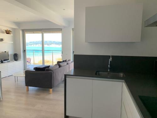 Apartamento Primera Linea De Mar