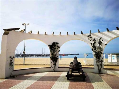 Modern Apartment In Palam�s Near Beach