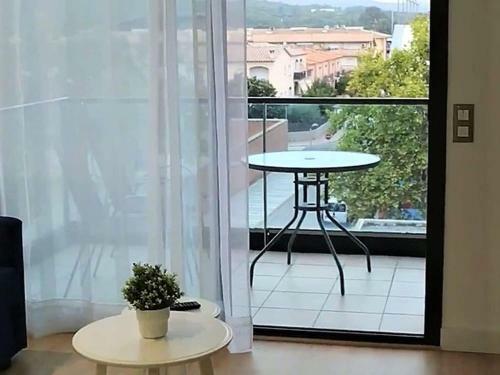 Modern Apartment In Palam�s Near Beach