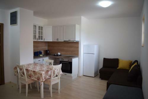 Luxury Apartments In St. John Park