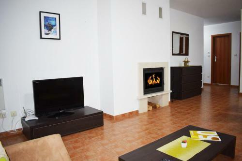 Private Apartment In Prespa