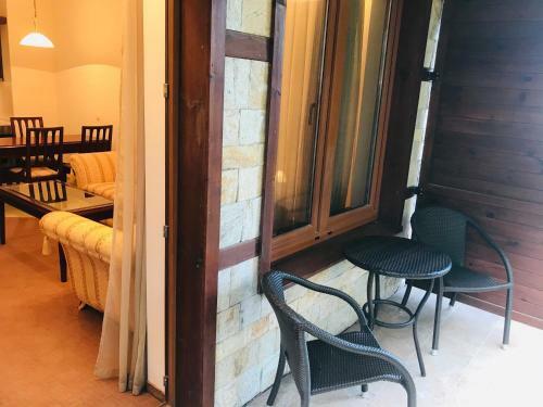 Luxury Downtown Apartment - Gondola