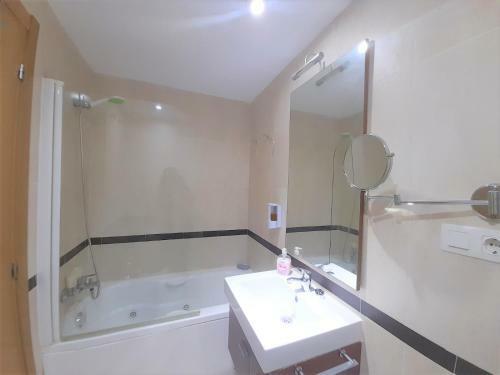 Apartamento Ayf 3 Habitaciones Wifi Espacioso Y Centrico
