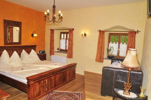 Hostal G�stehaus & Heuriger Turm Wachau