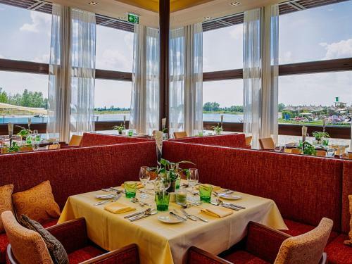 Hotel St. Martins Therme & Lodge