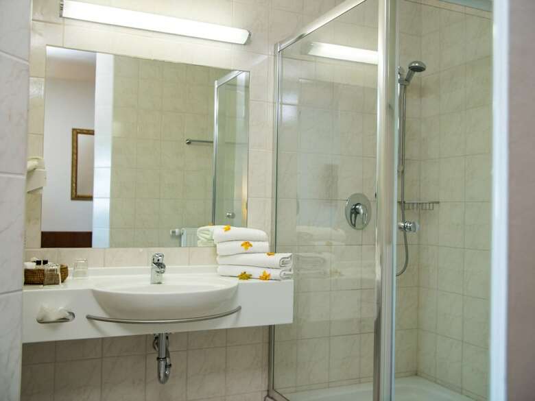 Tennis Golf Hotel H�llrigl