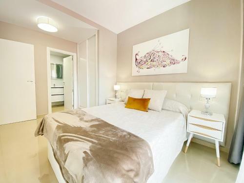 Apartamento Crystal Modern Apt. - 1st Beach Line