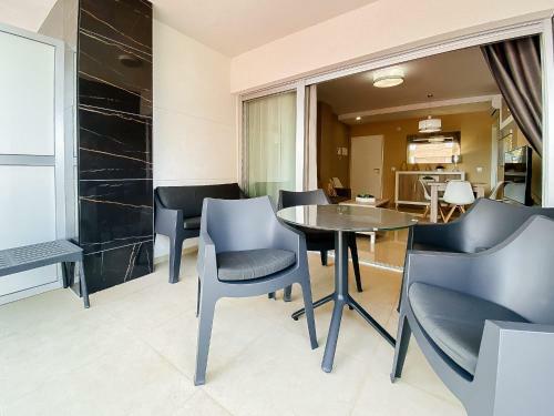 Apartamento Casa Lucero - Ivan Luxury Homes - 6�pta. - Sur - 1� Linea de Playa