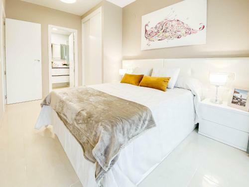 Apartamento Casa Alex - Ivan Luxury Homes - 7� Pta. - Norte - 1� Linea de Playa