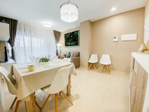 Apartamento Casa Alex - Ivan Luxury Homes - 7� Pta. - Norte - 1� Linea de Playa