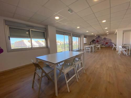 Apartamento Casa Alex - Ivan Luxury Homes - 7� Pta. - Norte - 1� Linea de Playa