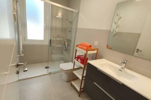 Acogedor, C�ntrico Y Amplio Apartamento! Pamplona Inn 1