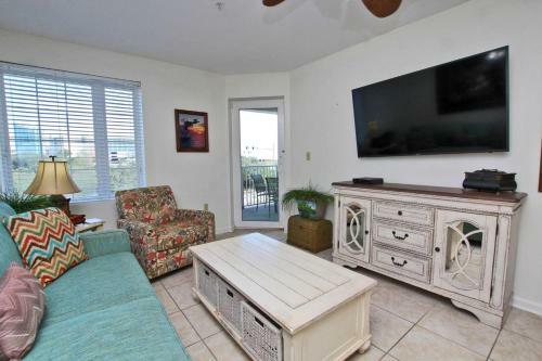 Grande Caribbean By Youngs Suncoast