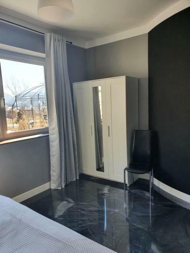 Apartamento Idyll 80qm, 2,5 Zimmer,modern, Lichtdurchflutet,