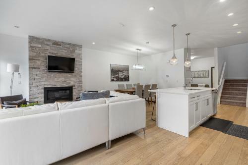 Luxury Spacious Private House Near City Centre
