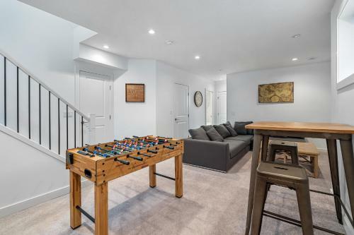 Luxury Spacious Private House Near City Centre