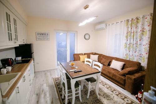 Korca Luxury Apartments & Rooms