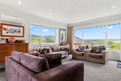 Lake View Lodge - Rotorua Upstairs Holiday Unit