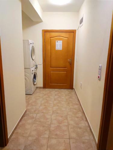 Two Bedroom Apartment In Eagle Rock Mountain Resort