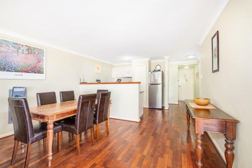 Apartamento 98 Steps To The Beach - Unit 9 At Cape View Resort