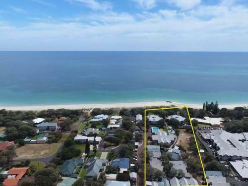 Villa Fiftythree At Cape View Escapes