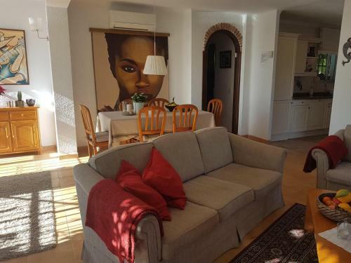 Bonita Villa En Nerja Casa Palomas