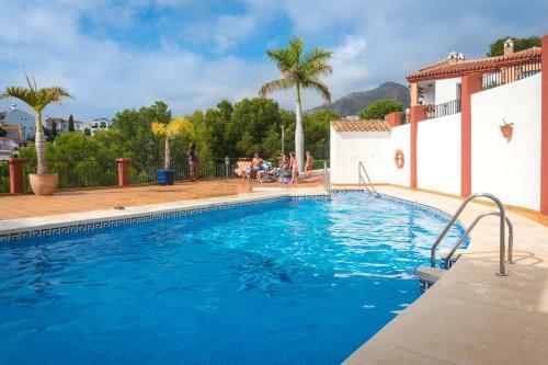 Apartment In Burriana, Nerja