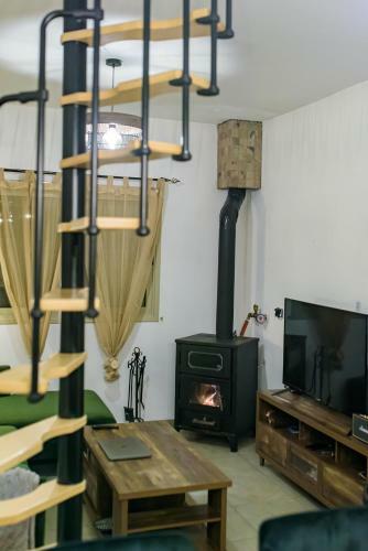 Apartamento Aprosmeno Luxary Jacuzzi House 2
