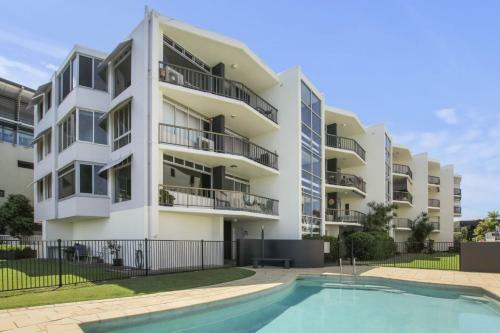 Apartamento Pumicestone Lodge Unit Twelve, 26 Maloja Ave