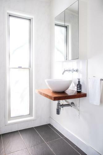 Mid-century Modern Retro Beach House Minutes To Beach