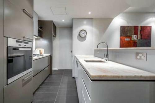 Apartamento Lake Views, Central Cbd Location//free Wifi+netflix