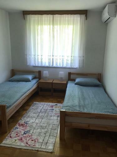 Apartamento Lara - 12 Eur Po Osobi