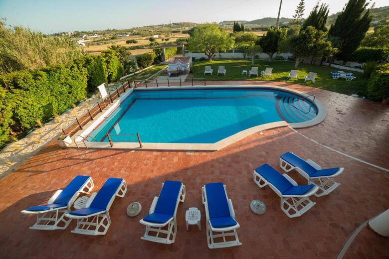 Hotel Albergaria Rosa Montes (.)