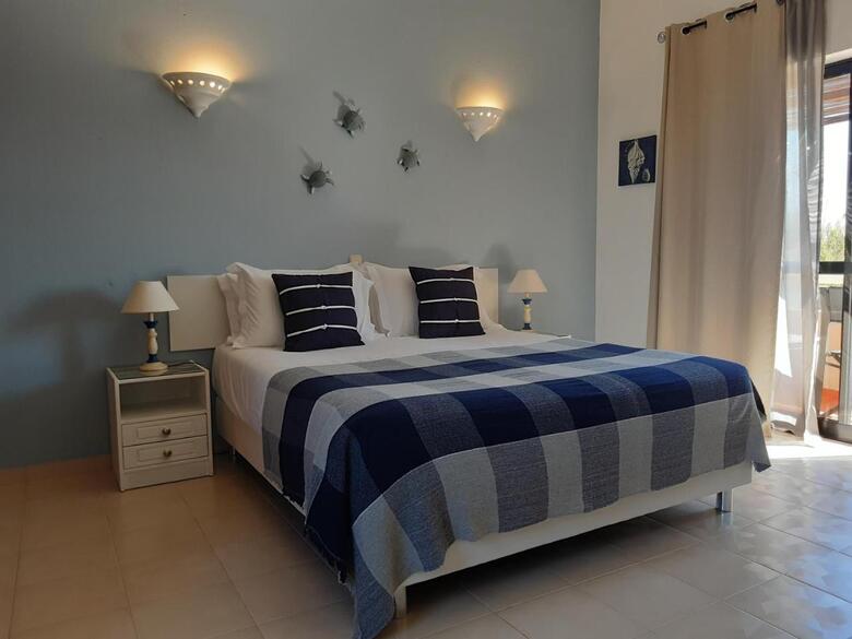 Hotel Albergaria Rosa Montes (.)