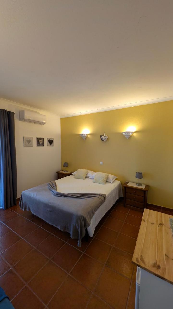 Hotel Albergaria Rosa Montes (.)