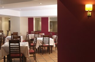 Yellow Praia Monte Gordo Hotel