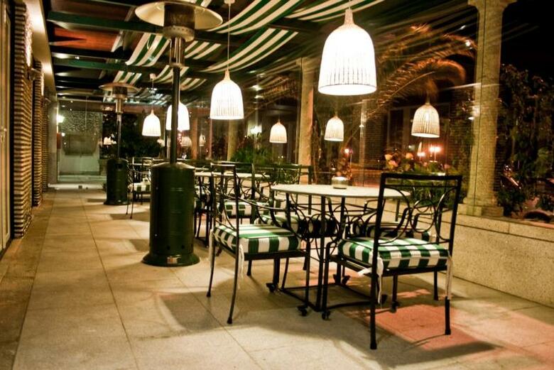Hotel Suave Mar