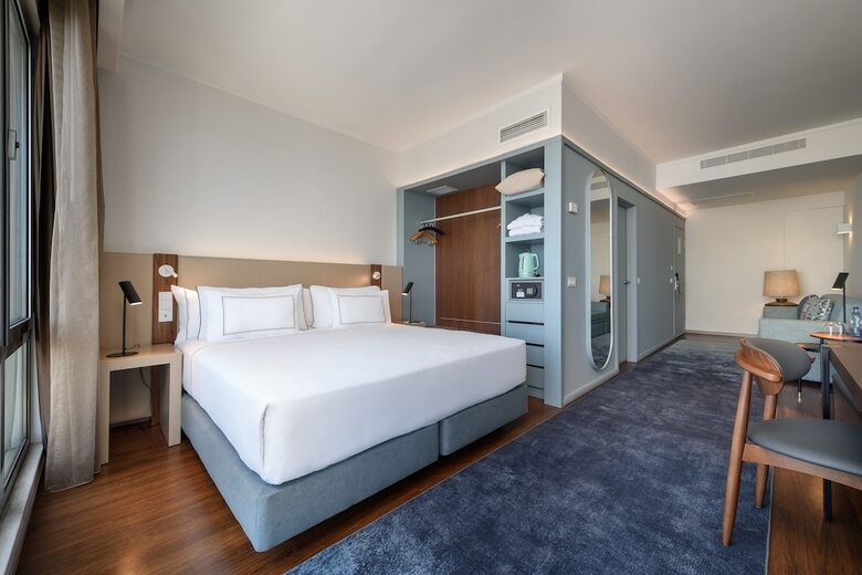 Melia Lisboa Oriente Hotel