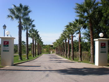 Aparthotel Colina Verde Golf And Sports Resort