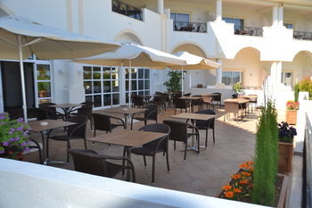 Aparthotel Colina Verde Golf And Sports Resort