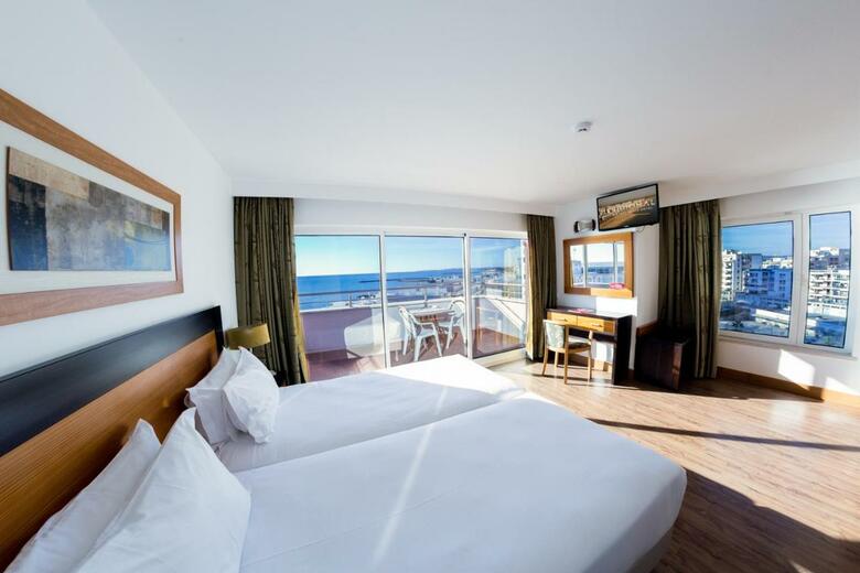 Hotel Quarteira Sol