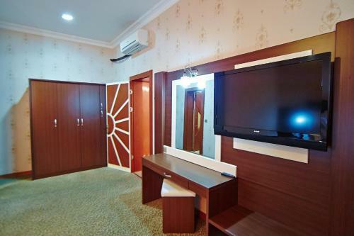 Grand Nakhchivan Hotel