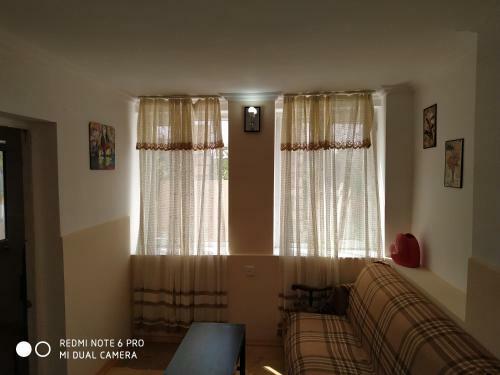 Hostal Guest House Novxani