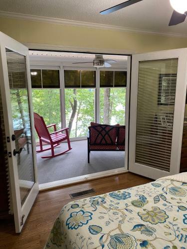 Spring Hill Lake House
