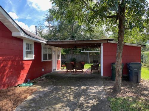 Crimson Cottage