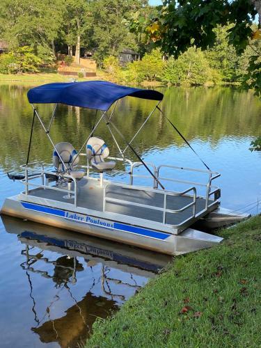 Spring Hill Lake House Apartment