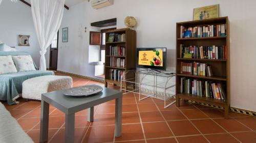 La Casita Del Patio En Pe�aflor