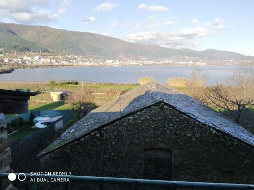 Casa De Pueblo Con Vistas, Pet�n